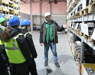 Урок на заводе